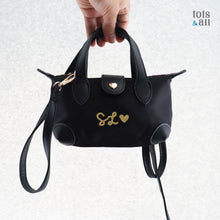 Load image into Gallery viewer, Tot Pouchette in Black