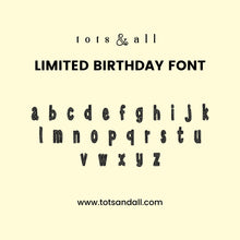 Load image into Gallery viewer, Personalised Name Hooded Towel