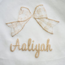 Load image into Gallery viewer, Personalised Ribbon Hooded Towel