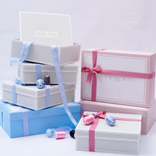 Load image into Gallery viewer, Mini Petite Tot Box in White
